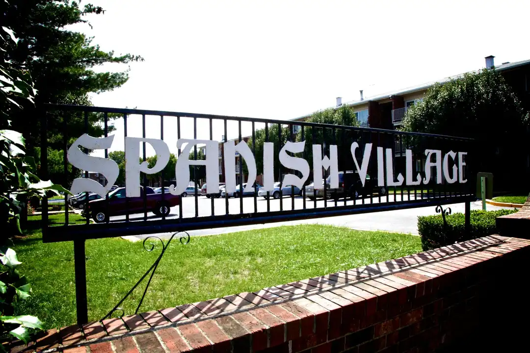 1902 County Rd unit 204