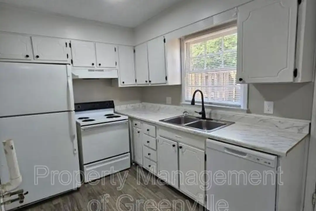 6526 White Horse Rd unit 1D - More