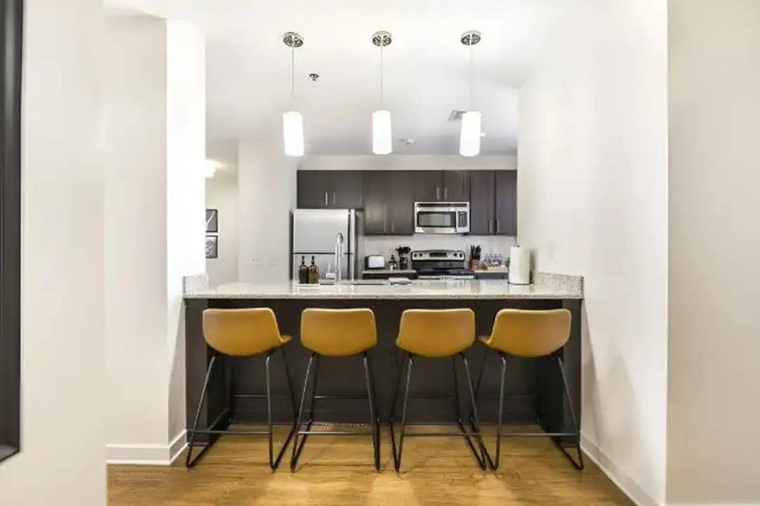 401 Cherry St – photo 1