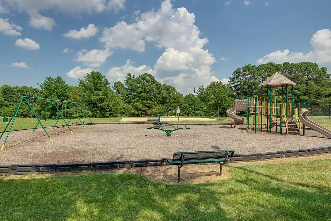 Quail Ridge Apartments - View 3