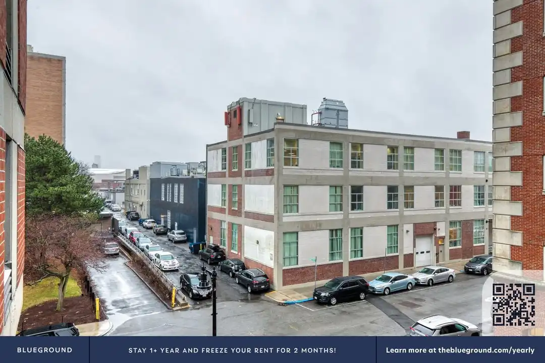 270 Babcock Street - More