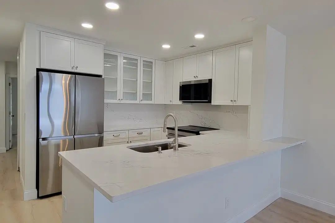 862 Southwest Dr unit stonebluff - View 5