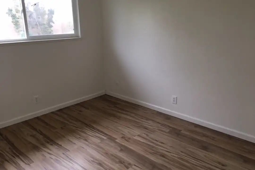 1708 Ross Cir unit 3 - View 6