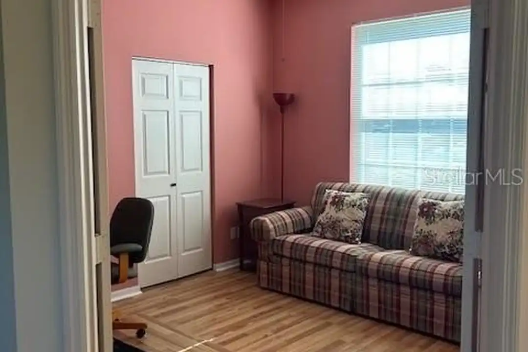 9494 SW 93rd Loop - View 3