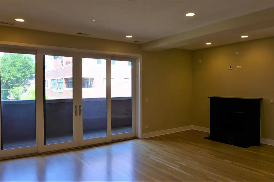 Apartment in West Chicago Township, Bucktown, Cook County - View 5