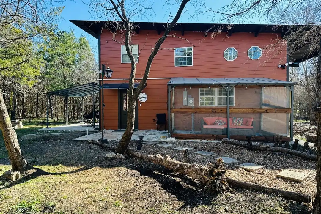 House in Waco - View 2
