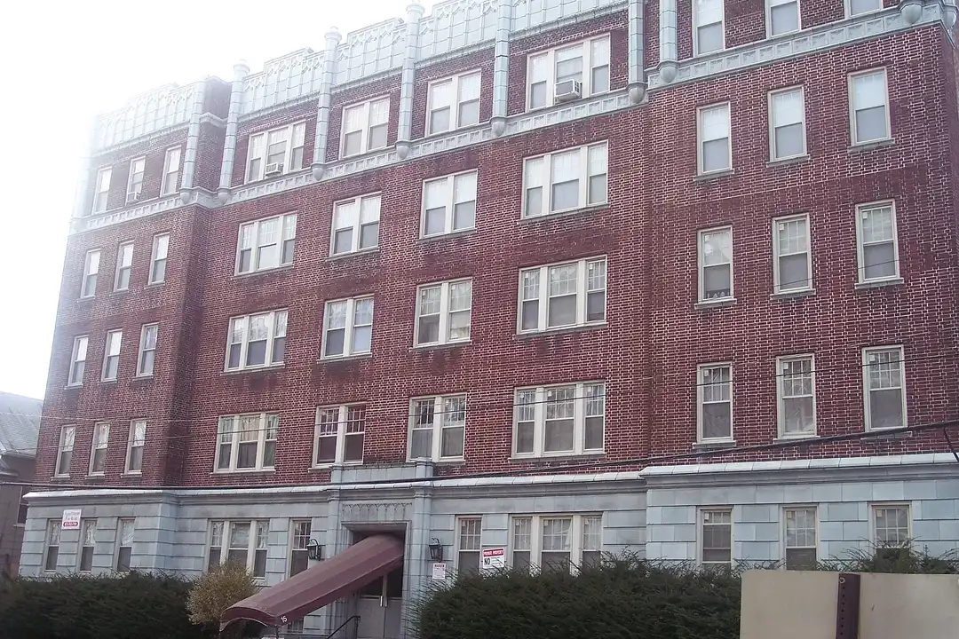 15-38th Street – photo 1
