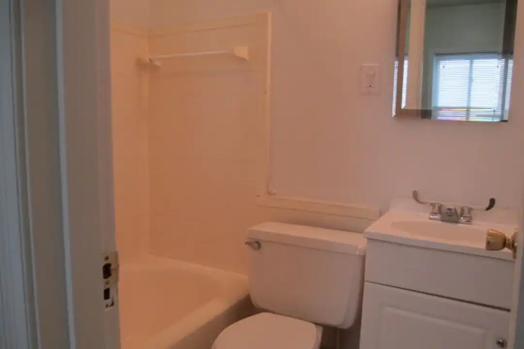 3840 Brownsville Rd unit B3 - View 4