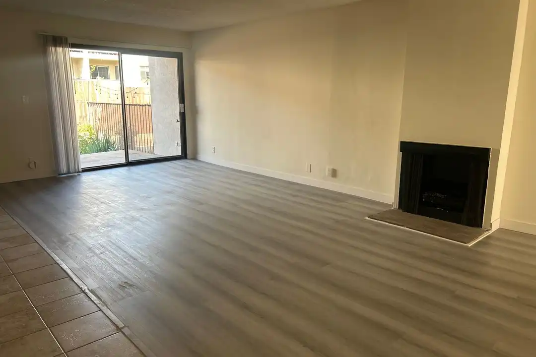 402 S Garfield Ave unit # 20 - View 4