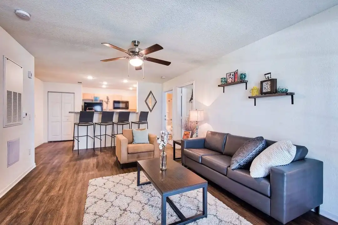 2400 N Morrison Blvd - View 5