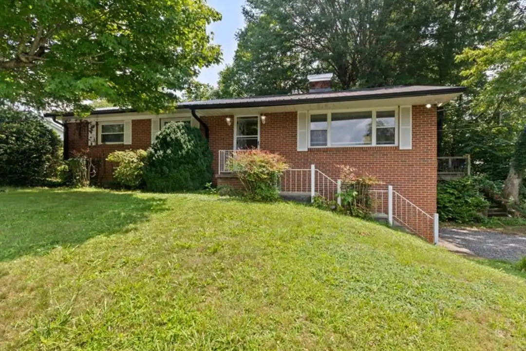 549 N Country Club Rd – photo 1