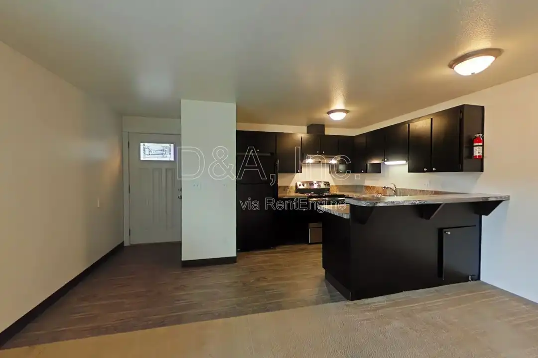 1961 NW Grant Ave unit 5 - View 4