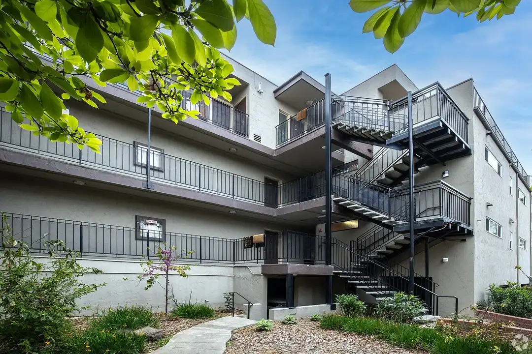 2015 Haste St. - View 3