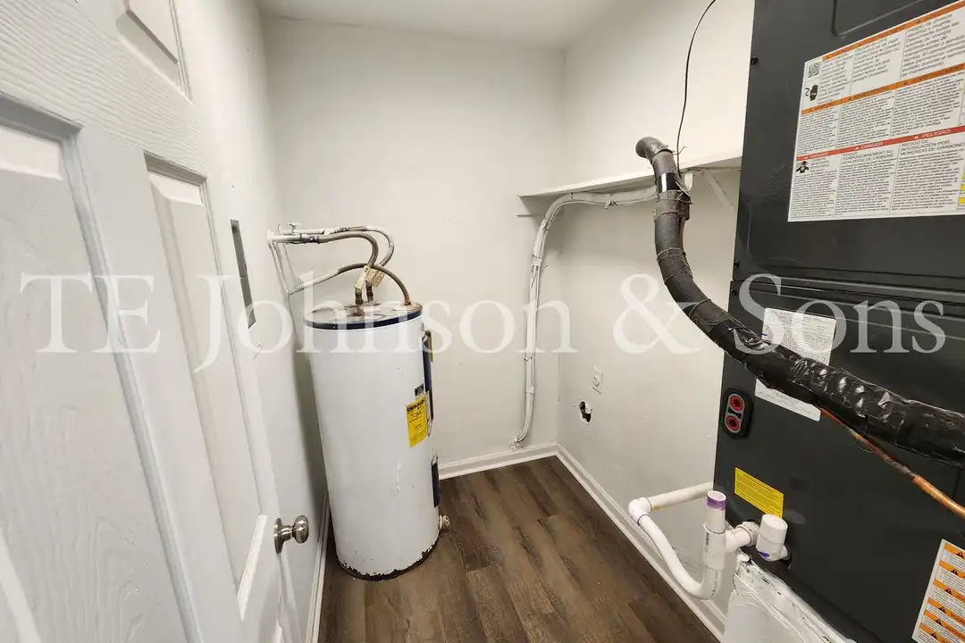 2571 Green Oaks Ct SE unit 2571 Green Oaks B - More