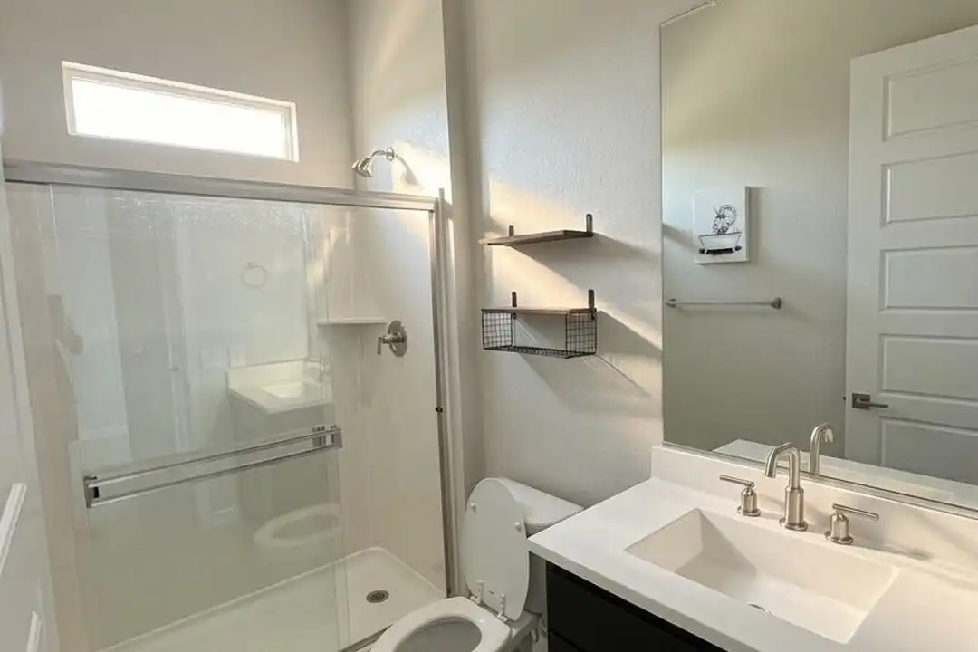 4873 E Muriel Dr - More