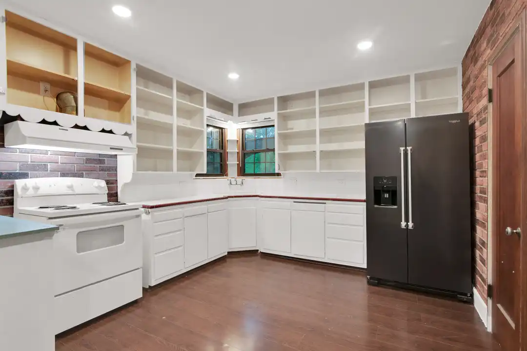 39 W Parnell St - View 5