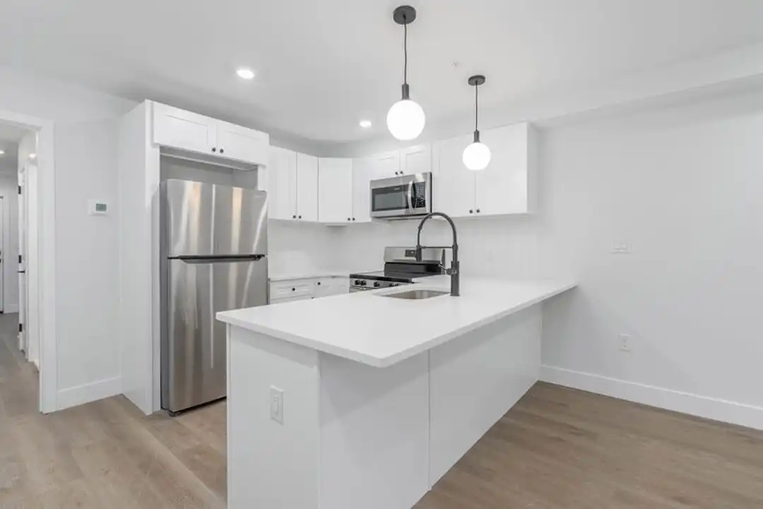 Apartment in Philadelphia, River Wards - View 4