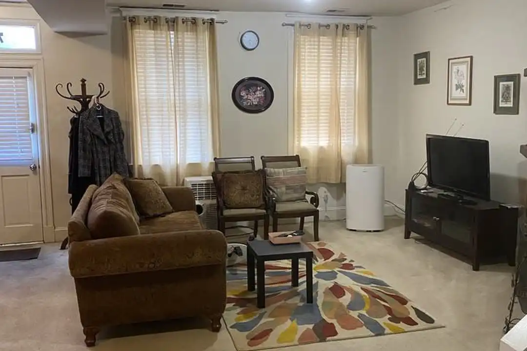 743 Park Rd NW unit 1 – photo 1
