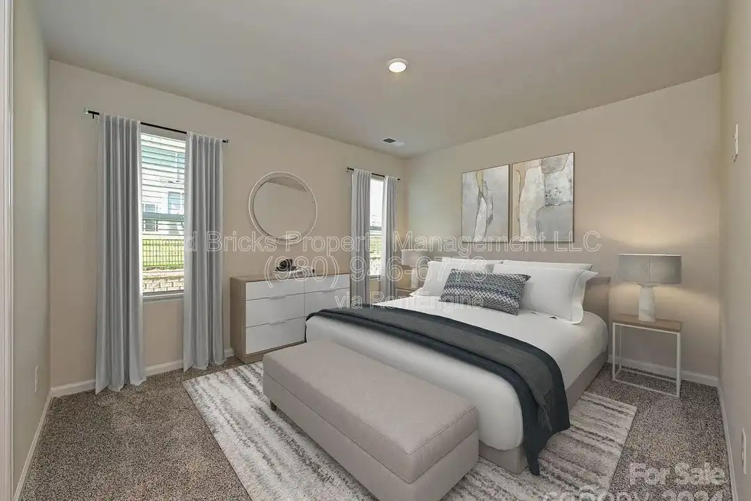 3610 Backwater St - View 6