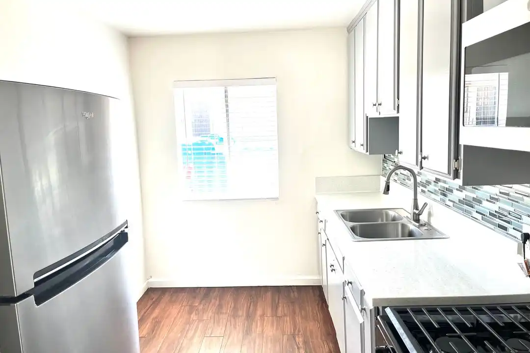 3643 S Barcelona St unit 03 - View 4