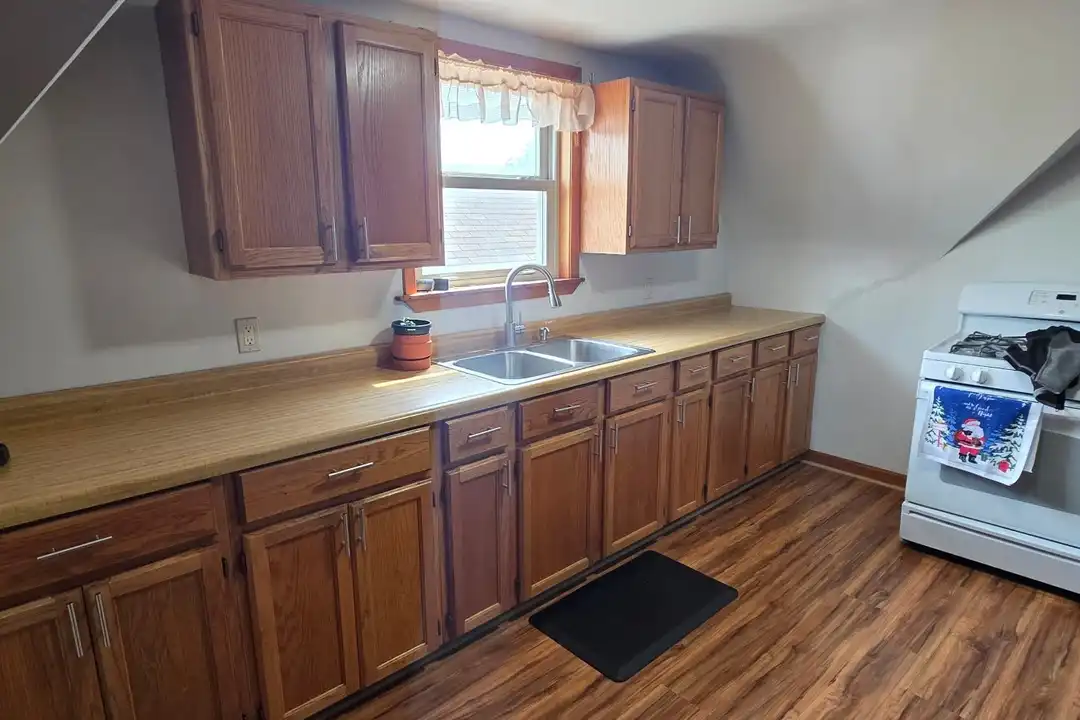 2151 Lake Ave unit 2nd Floor - View 2