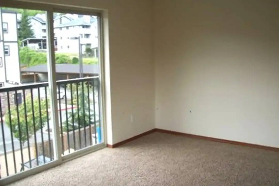 610 32nd St unit 620 - More