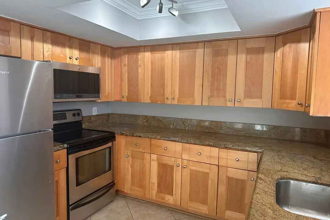 Apartment in Metairie - View 4