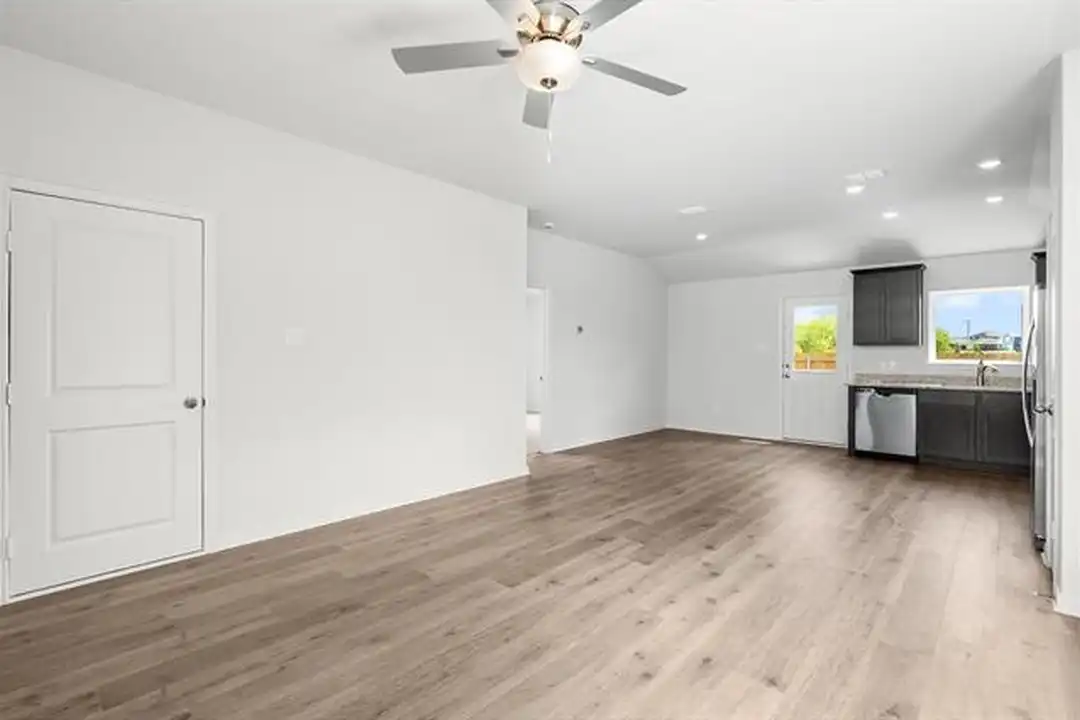 8309 White Wolf Trl - View 3
