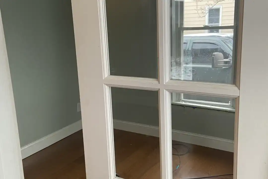 713 Webb St - View 3