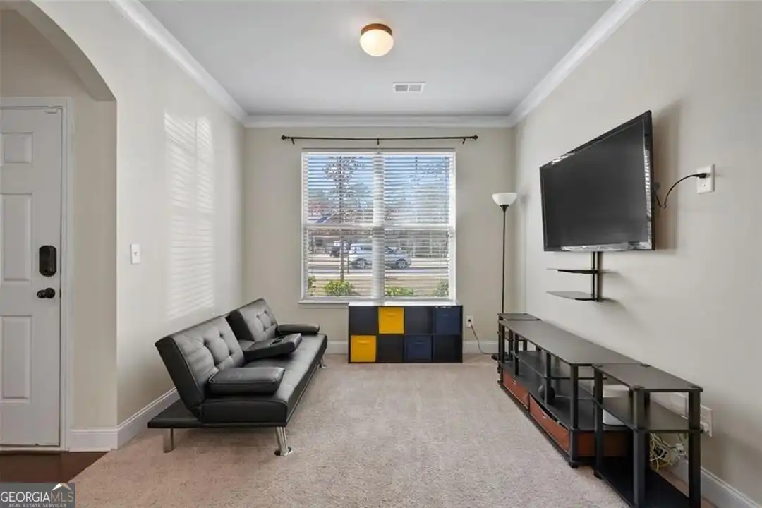 3105 Duke Dr - More