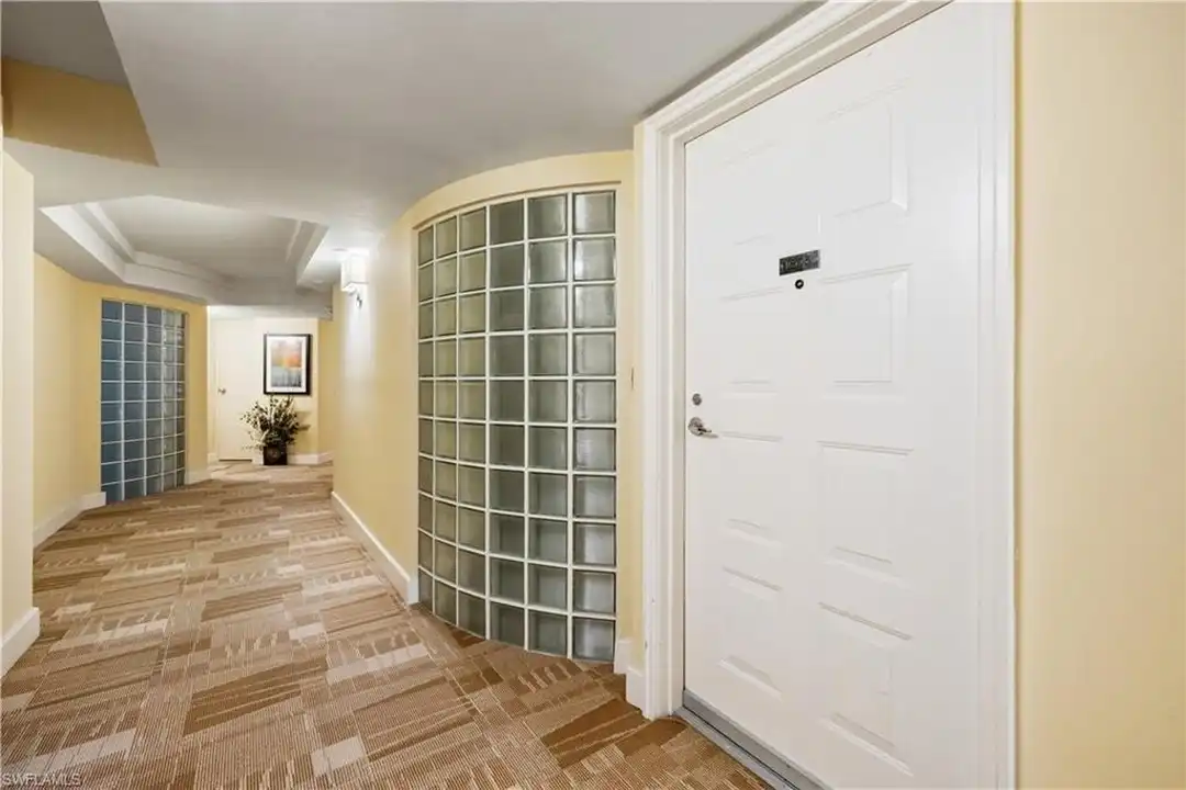 Apartment in Naples - View 2