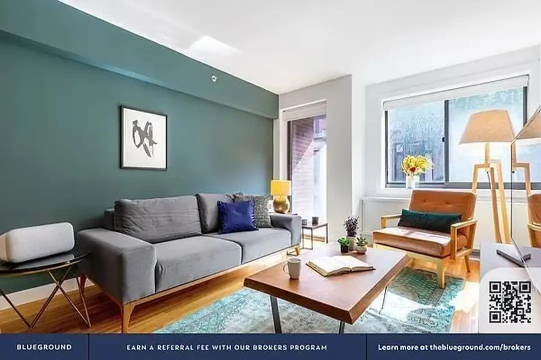 101 W 15th St unit 205 – pohled 4