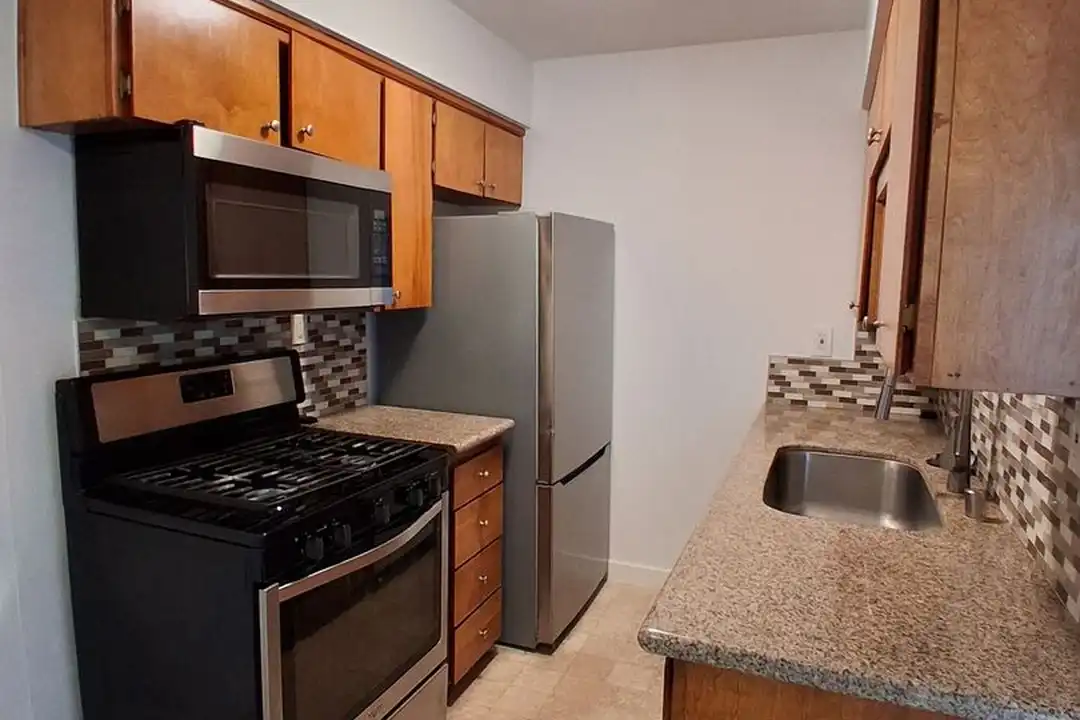 1190 S Winery Ave unit # 222 - View 5