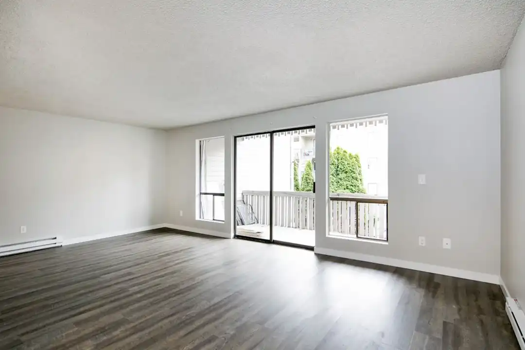 Apartment in Seattle, Kenwood, Lake City - View 5