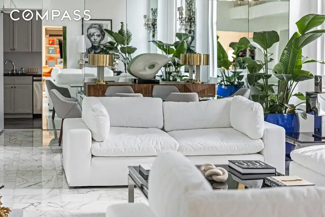 111 E 56th St #2100 - Vista 6