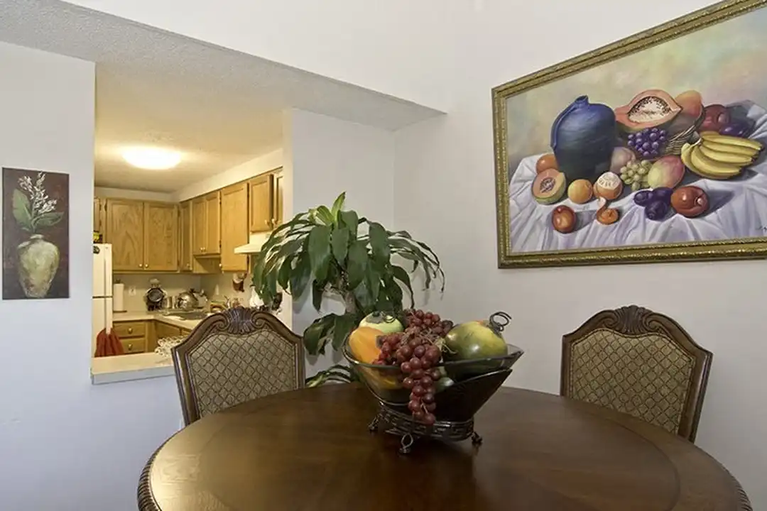301 Essex St unit 102 - View 6