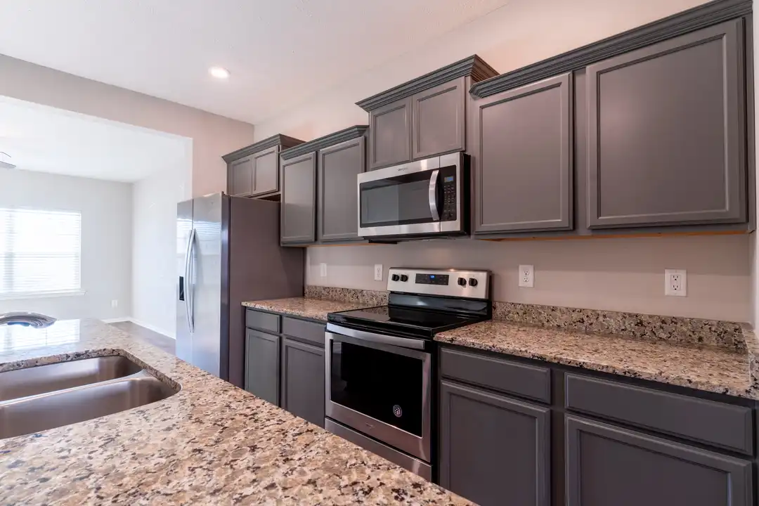 701 Bradburn Village Way – pohled 6