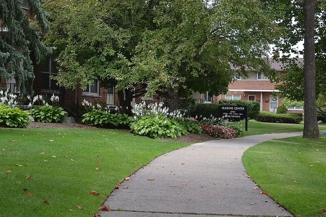 Stratford Villa - Oak Park, MI – pohled 4