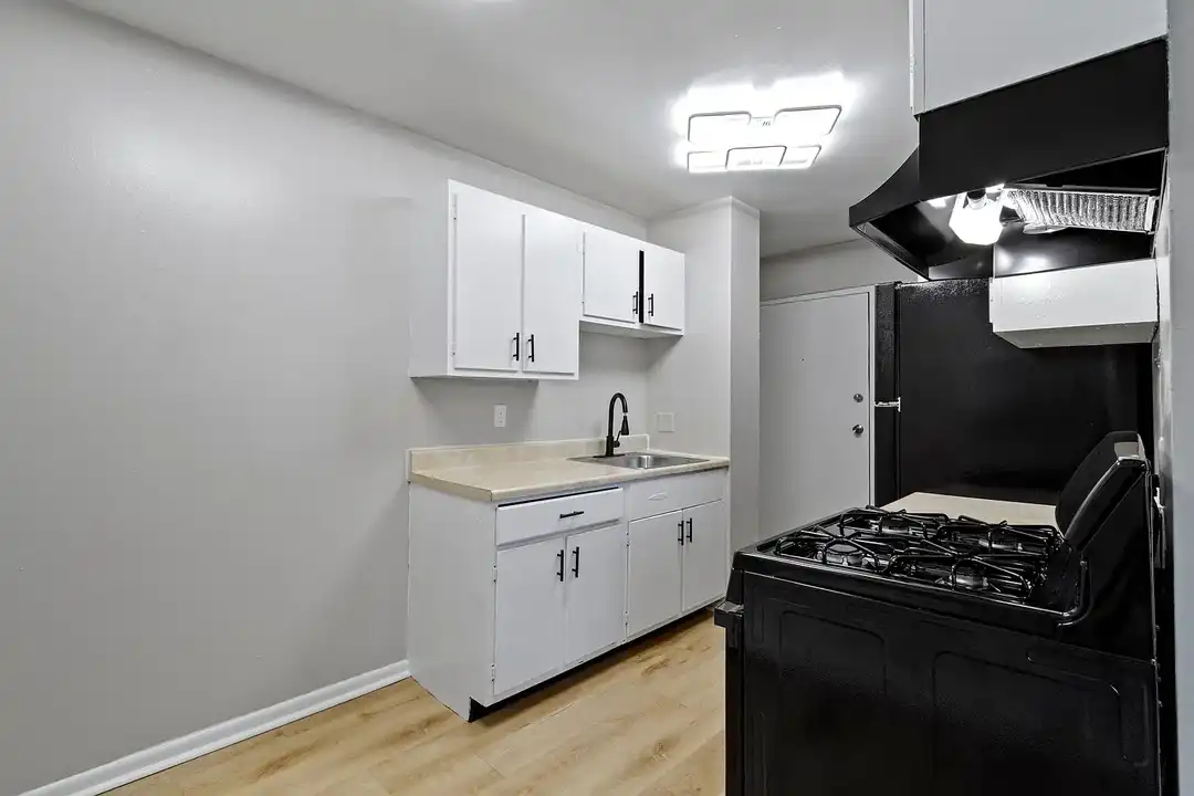 The Courts Apartment Homes – pohled 4