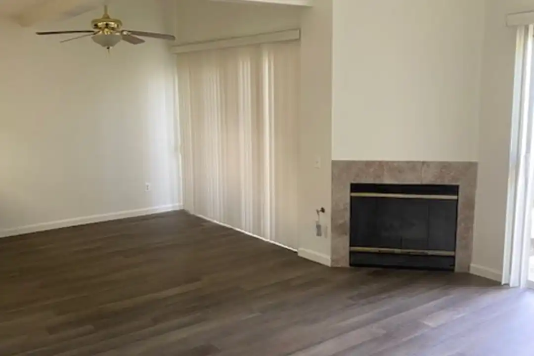 73720 Shadow Mountain Dr unit 1 - View 4