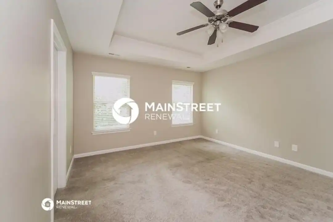 843 Rook Rd - More