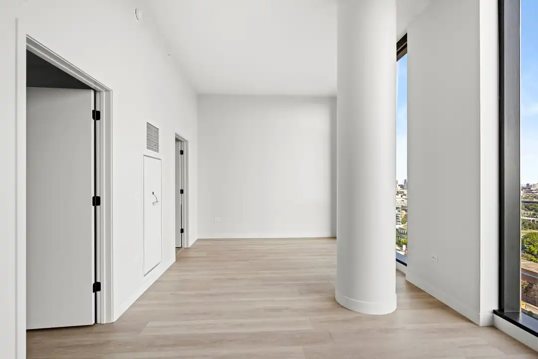 Apartment in Chicago - View 2