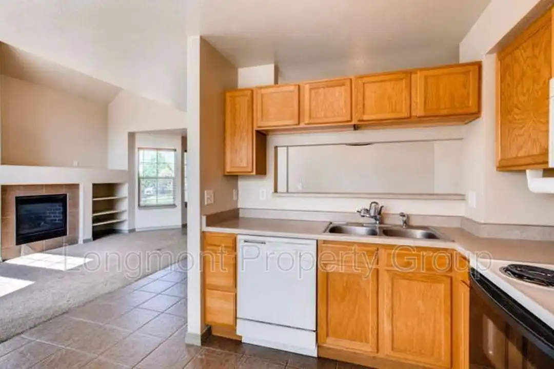 805 Summer Hawk Dr unit F-33 - View 5