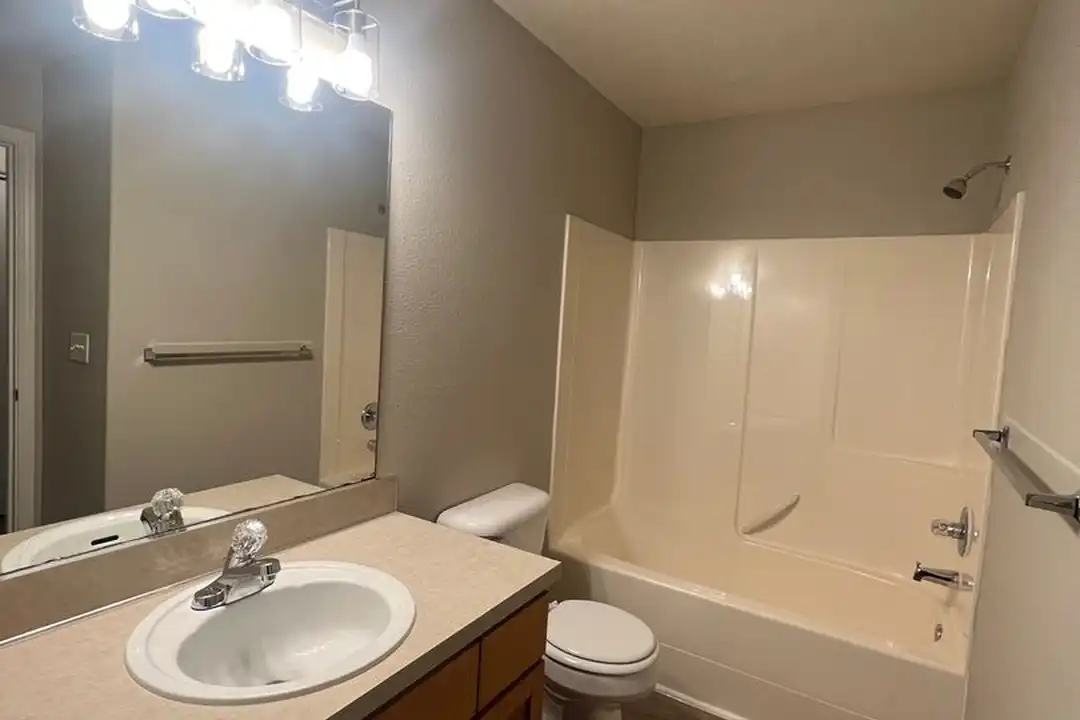 11873 SE Pine St unit 11873 - View 5