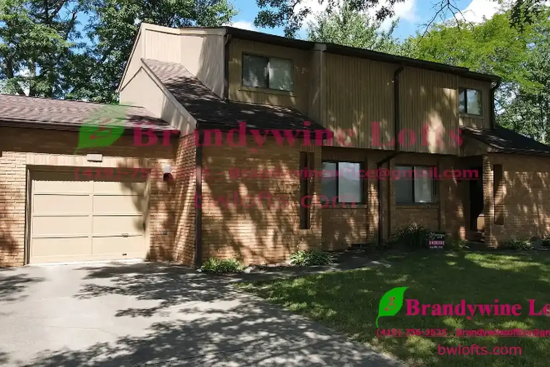 1812 Sawmill Pl – photo 1