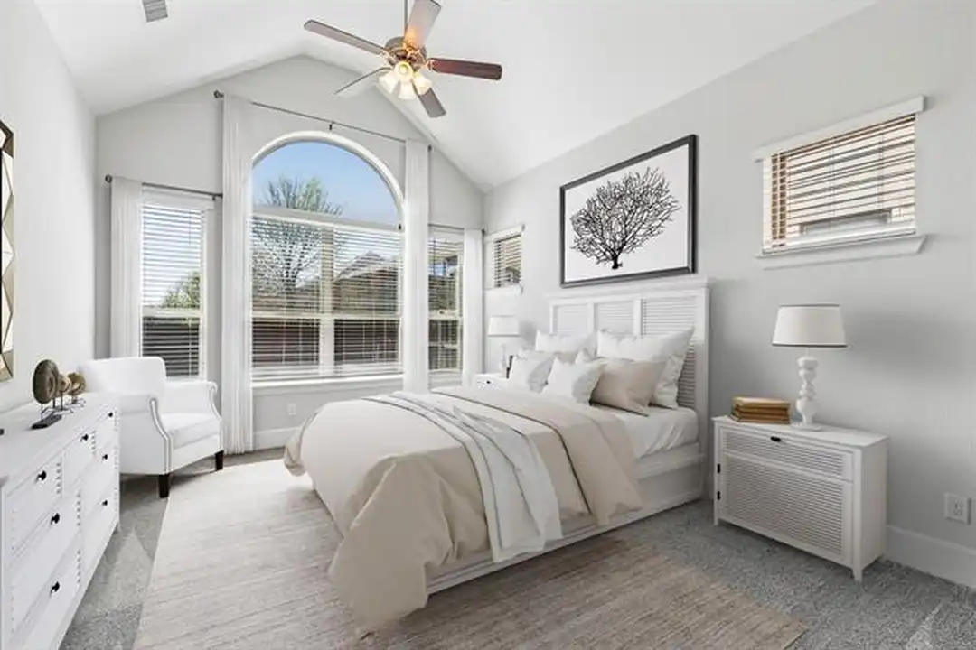 House in Aledo - More
