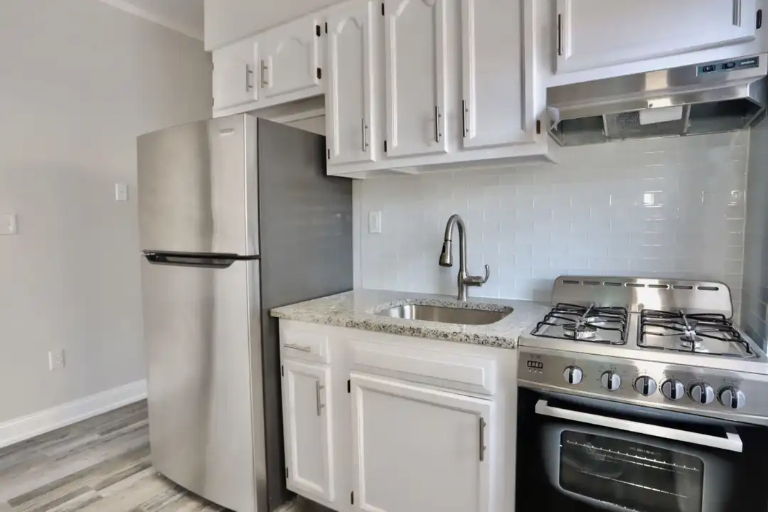 4901 Murphy Pl unit 7 - View 2