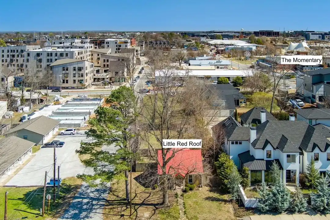 401 SE C St unit 1221940P - View 3