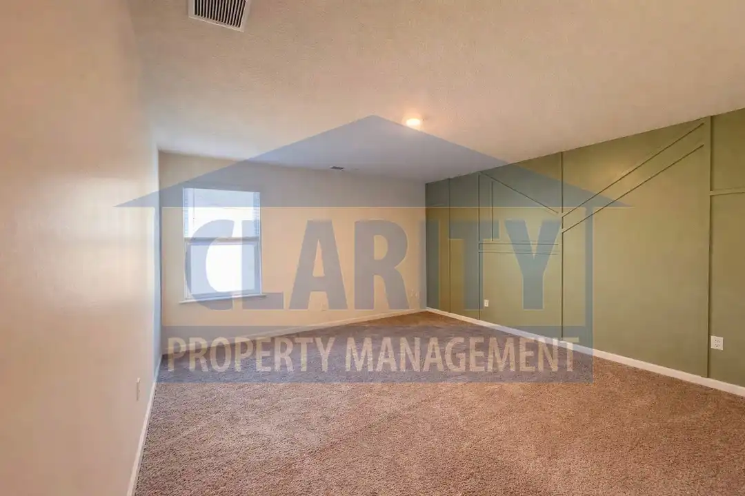 3308 Harmony Ct NE - View 6