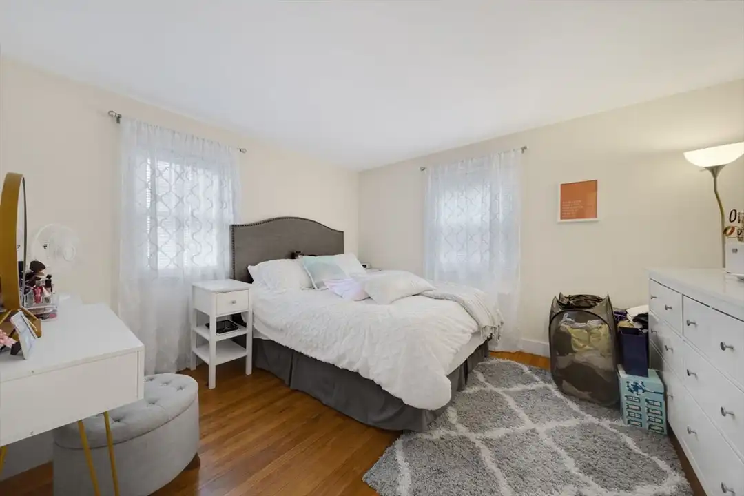 932 Massachusetts Ave unit 3 - View 6
